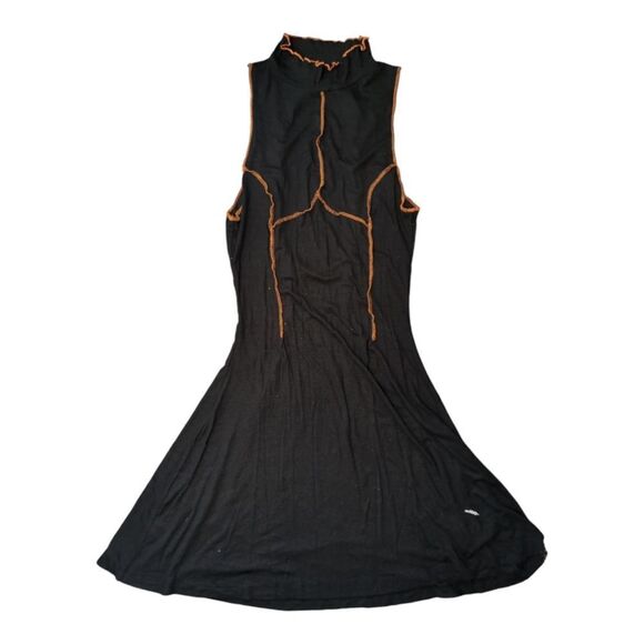 Urban Outfitters black Seamed mini dress size M Nwot - Picture 6 of 6